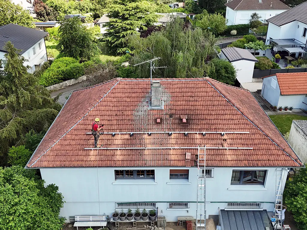 Installation photovoltaïque toiture sécurité